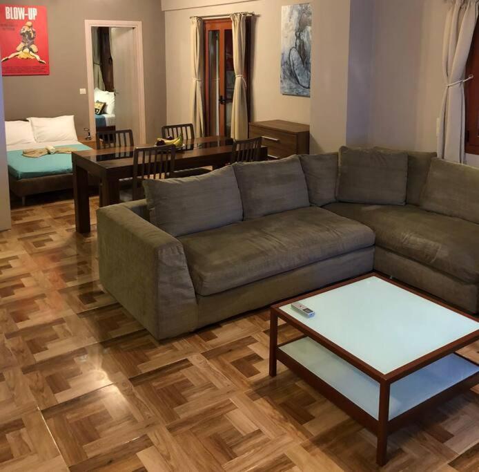 Cretan Breeze Seaview Apartment 伊拉克利翁 外观 照片